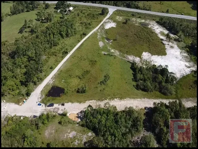 Terreno com 119258m², à venda, no bairro Saí Mirim em Itapoá