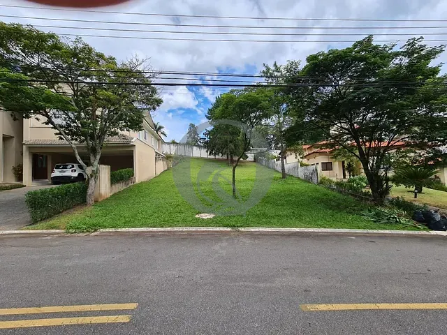 Terreno com 657m², à venda, no bairro Alphaville em Santana de Parnaíba