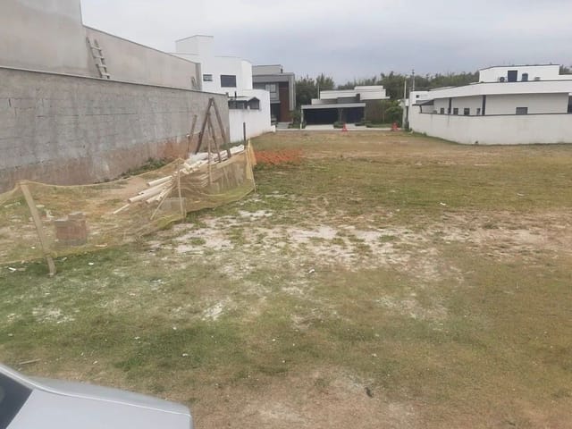 Terreno com 451m², à venda, no bairro Condomínio Vivant Urbanova em São José dos Campos