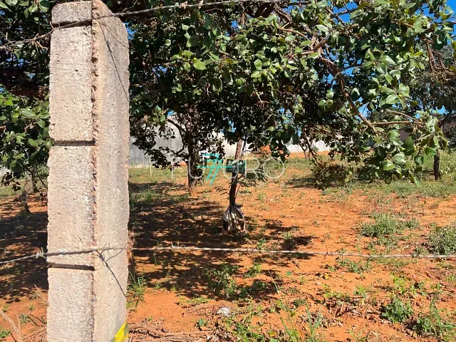 Terreno com 666m², à venda, no bairro Setor Habitacional Jardim Botânico em Brasília