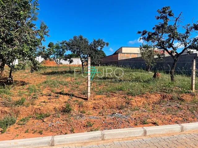 Terreno com 666m², à venda, no bairro Setor Habitacional Jardim Botânico em Brasília