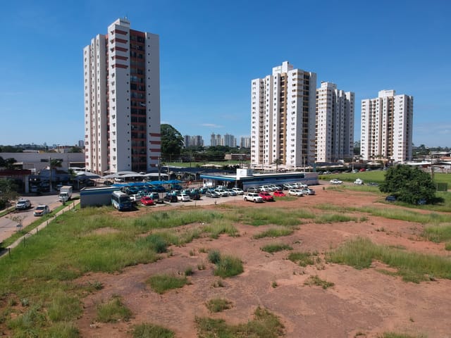 Terreno com 4250m², para alugar, no bairro Parque Oeste Industrial em Goiânia