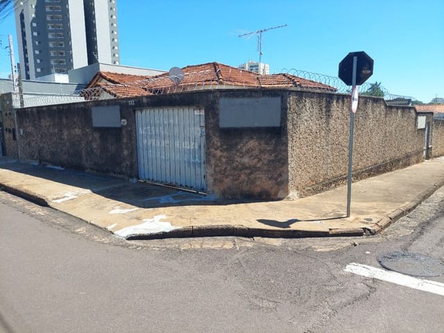 Terreno com 440m², à venda, no bairro Jardim Perola em Birigui