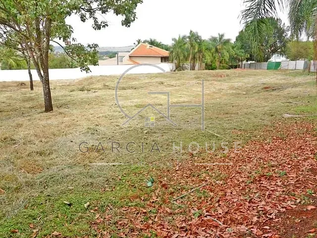 Terreno com 2872m², à venda, no bairro Vila Europa em Bonfim Paulista