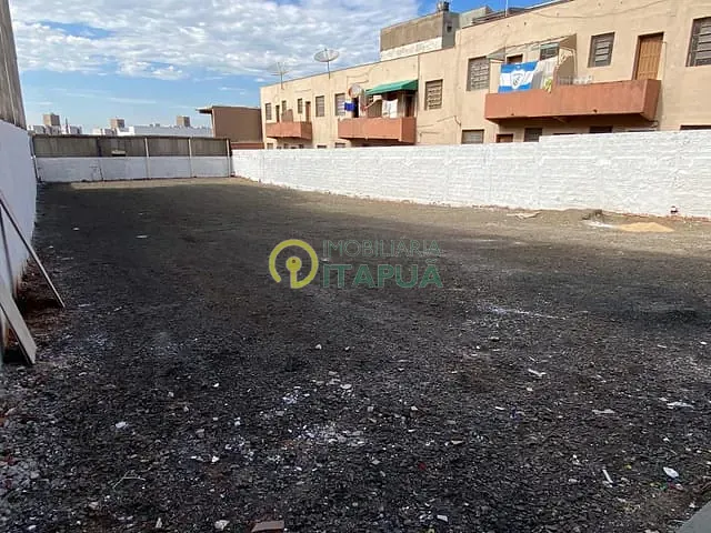 Terreno com 585m², à venda, no bairro Jardim Palmares em Londrina