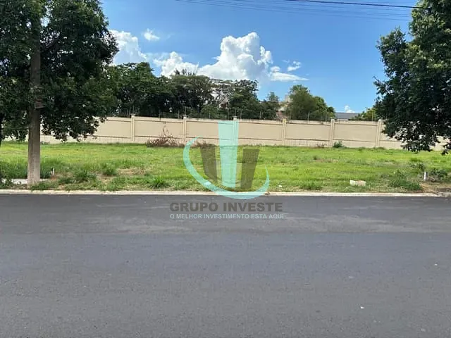 Terreno com 420m², à venda, no bairro JARDIM GARDÊNIAS em ARARAQUARA