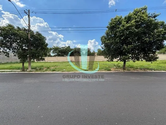 Terreno com 420m², à venda, no bairro JARDIM GARDÊNIAS em ARARAQUARA