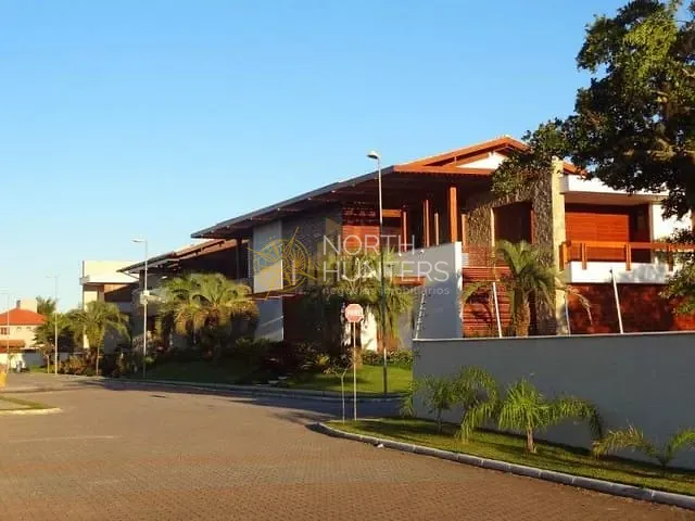 Terreno com 662m², à venda, no bairro Jurerê Internacional em Florianópolis