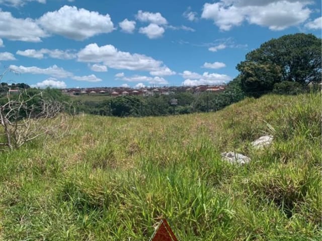 Terreno com 200m², à venda, no bairro Residencial Atlanta Park em Franca