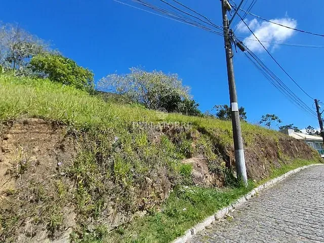 Terreno com 315m², à venda, no bairro Tijuca em Teresópolis