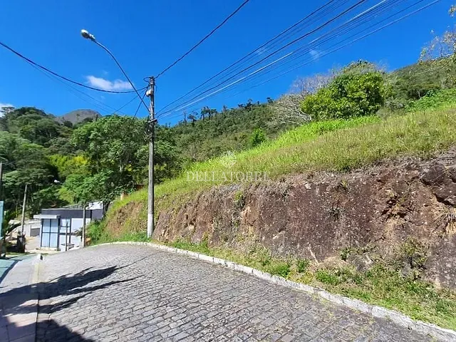 Terreno com 315m², à venda, no bairro Tijuca em Teresópolis