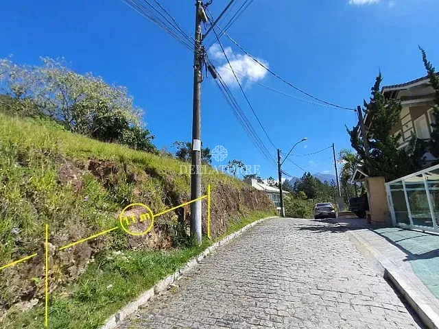 Terreno com 315m², à venda, no bairro Tijuca em Teresópolis