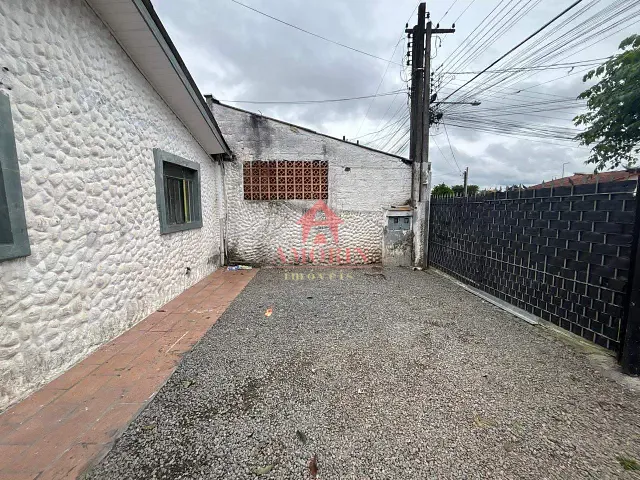 Terreno com 240m², à venda, no bairro Sítio Cercado em Curitiba