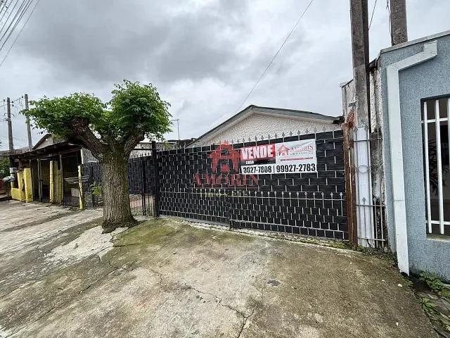 Terreno com 240m², à venda, no bairro Sítio Cercado em Curitiba