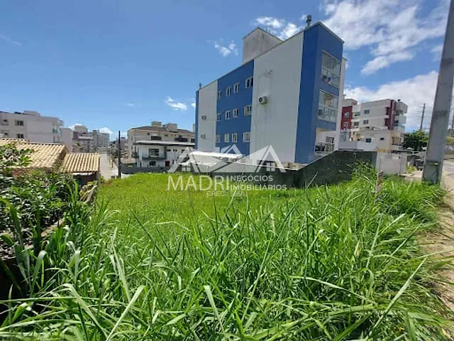 Terreno com 310m², à venda, no bairro Pagani em Palhoça