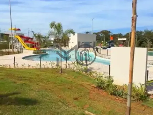 Terreno com 250m², à venda, no bairro Centro Sul em Avenida Castelo Branco
