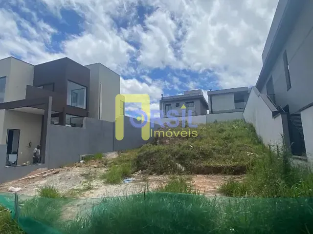 Terreno com 324m², à venda, no bairro Cézar de Souza em Mogi das Cruzes