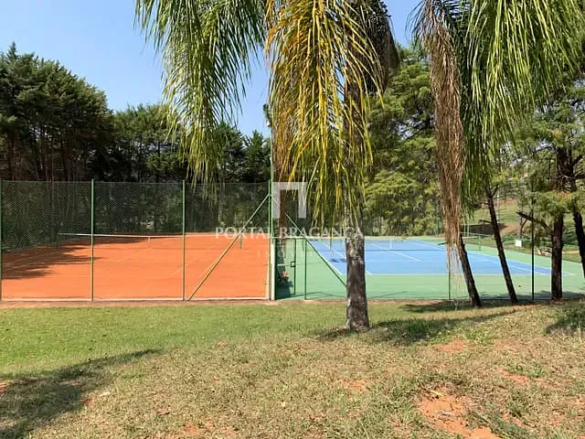 Terreno com 1800m², à venda, no bairro Condomínio Jardim das Palmeiras em Bragança Paulista