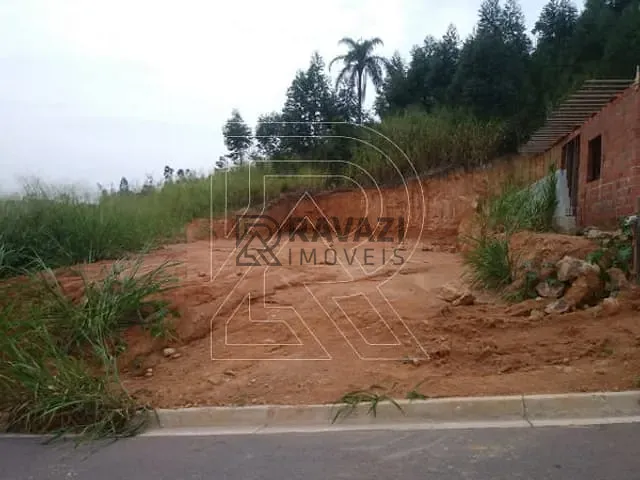 Terreno com 275m², à venda, no bairro Centro em Itupeva