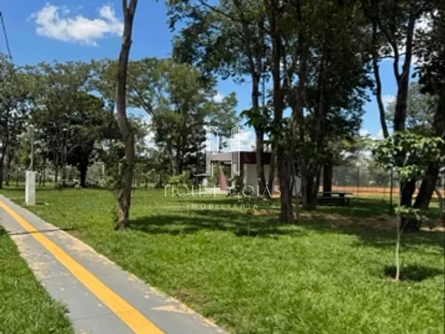 Terreno com 364m², à venda, no bairro Conjunto Residencial Storil em Aparecida de Goiânia