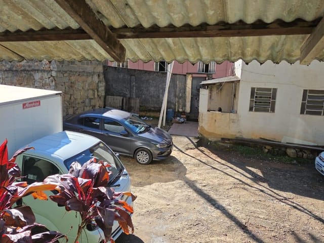 Terreno à venda, no bairro Estrada da Saudade em Petrópolis