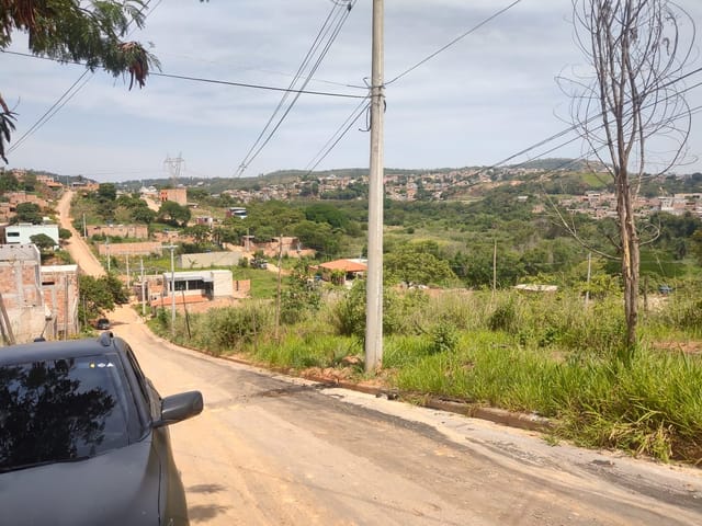 Terreno com 200m², à venda, no bairro Ribeiro de Abreu em Belo Horizonte