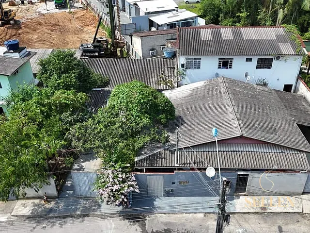 Terreno com 571m², à venda, no bairro Praia Brava de Itajaí em Itajaí