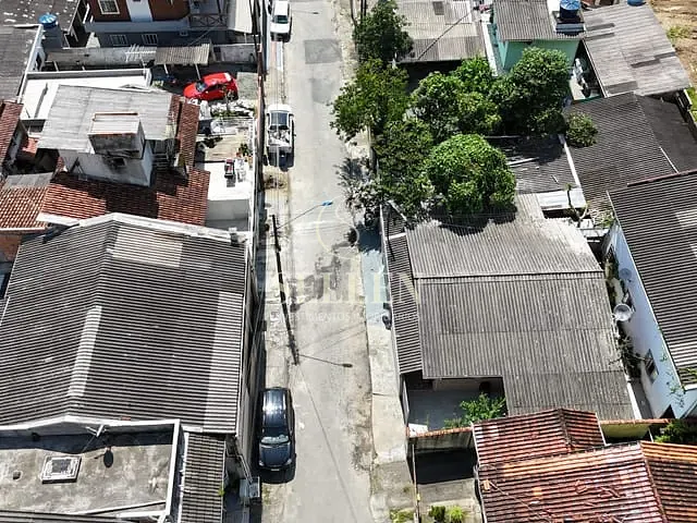 Terreno com 571m², à venda, no bairro Praia Brava de Itajaí em Itajaí