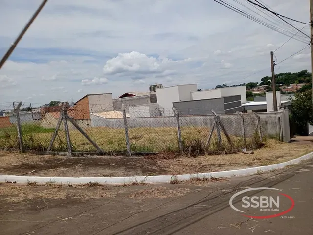 Terreno com 357m², à venda, no bairro Jardim Maria Helena em Nova Odessa