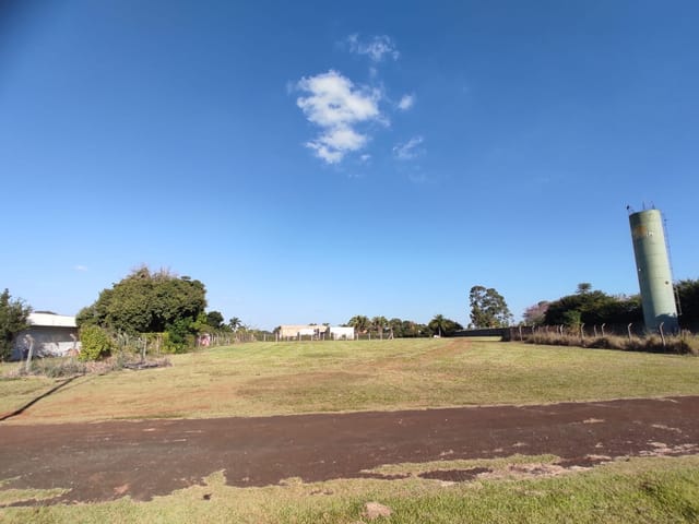 Foto do Terreno - Terreno à Venda, 2500m² no Cond. Golf Ville, Bratislava- Londrina Pr | Taive