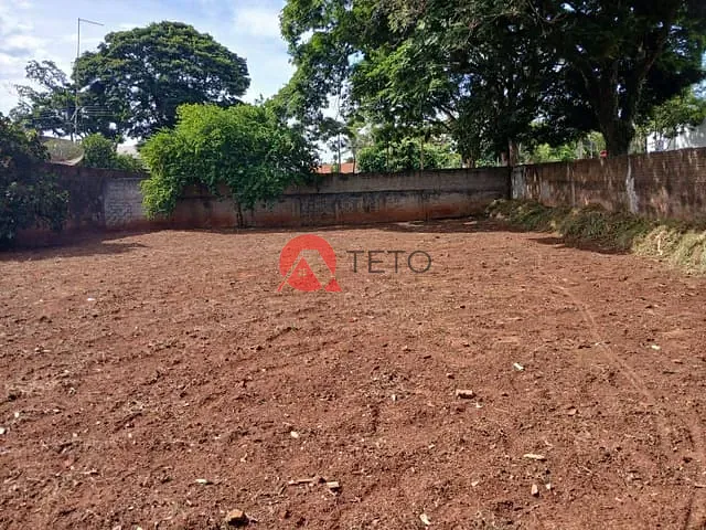 Terreno com 300m², à venda, no bairro Castelo Branco em Presidente Castelo Branco
