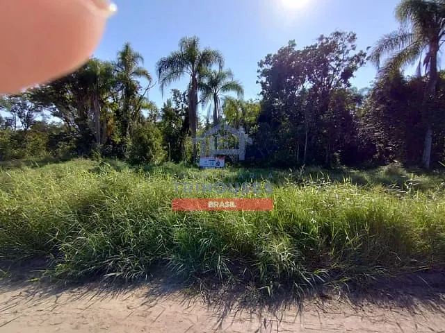 Terreno com 360m², à venda, no bairro Saí Mirim em Itapoá