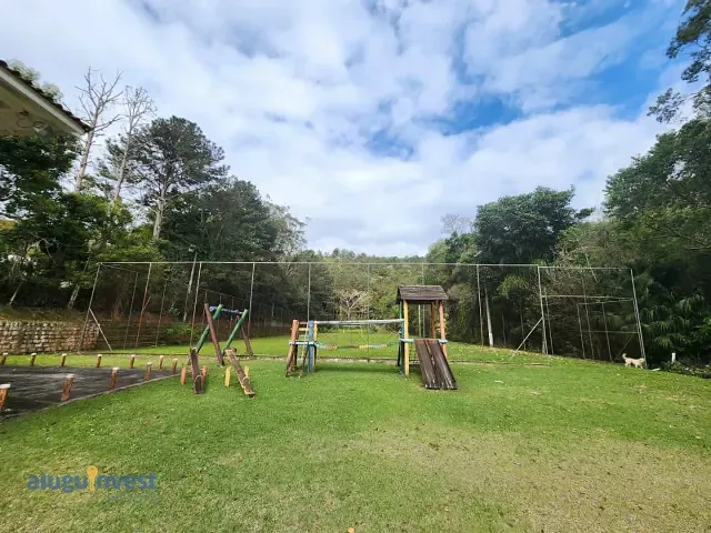 Terreno com 14622m², para alugar, no bairro Sambaqui em Florianópolis