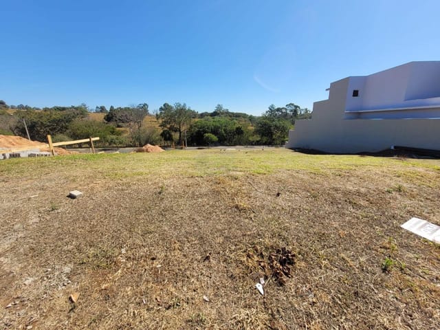 Terreno com 444m², à venda, no bairro Colinas de Indaiatuba em Indaiatuba