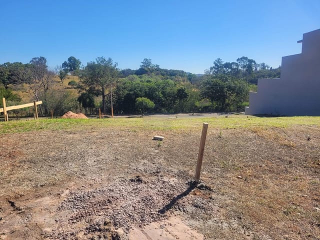 Terreno com 444m², à venda, no bairro Colinas de Indaiatuba em Indaiatuba
