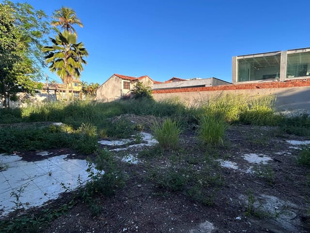 Terreno com 840m², à venda, no bairro Palmeiras em Cabo Frio