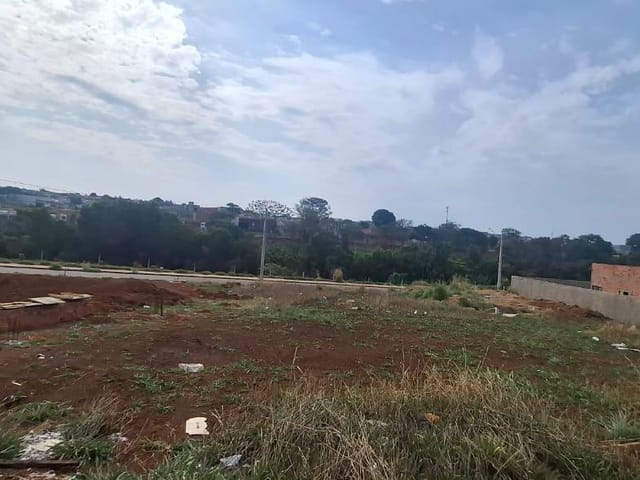 Terreno com 208m², à venda, no bairro Residencial Acrópole II em Goiânia