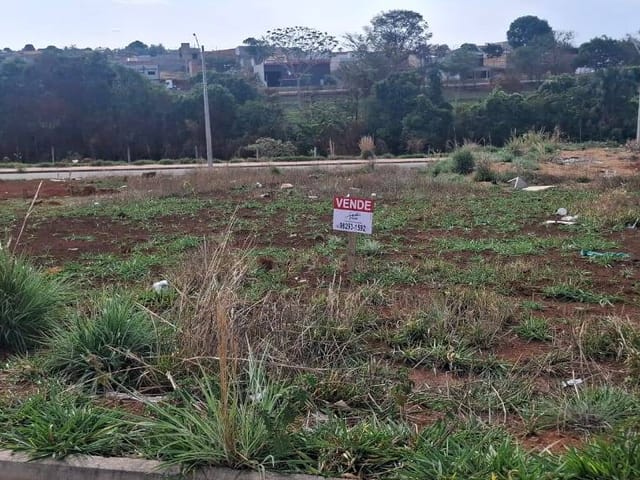 Terreno com 208m², à venda, no bairro Residencial Acrópole II em Goiânia