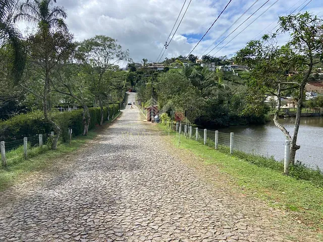 Terreno com 1800m², à venda, no bairro Filgueiras em Juiz de Fora