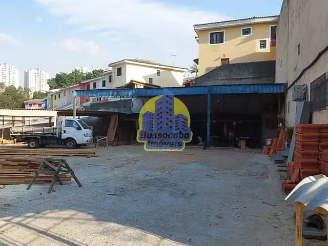 Terreno com 651m², para alugar, no bairro Jardim do Lago em São Paulo