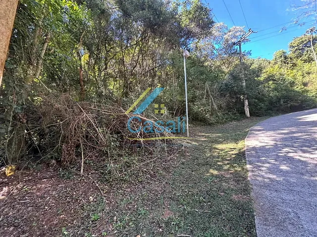 Terreno com 2634m², à venda, no bairro Vila Santo Antônio em São Roque