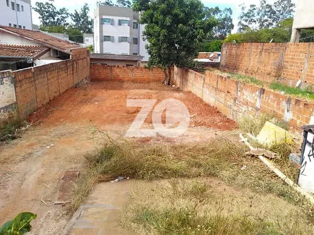 Terreno com 400m², à venda, no bairro Vila São Francisco em Bauru