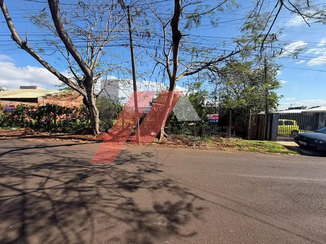 Terreno com 300m², à venda, no bairro Polo Universitário em Foz do Iguaçu
