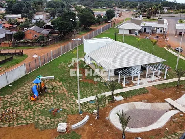 Terreno com 370m², à venda, no bairro Centro em Chapada Dos Guimarães