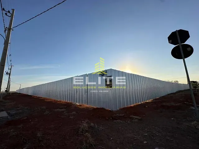 Terreno com 5849m², à venda, no bairro Parque dos Poderes em Sorriso