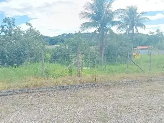 Terreno com 455m², à venda, no bairro Cotia em Guapimirim