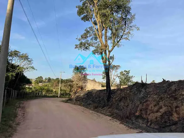 Terreno com 1600m², à venda, no bairro Carafá em Votorantim