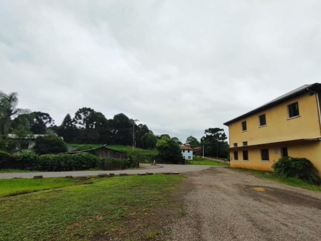 Terreno com 12100m², à venda, no bairro Caravágio em Nova Prata