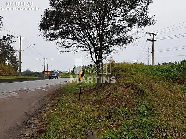 Terreno com 40000m², à venda, no bairro Potuverá em Itapecerica da Serra