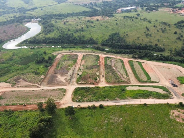 Terreno com 250m², à venda, no bairro Itaim em Itu